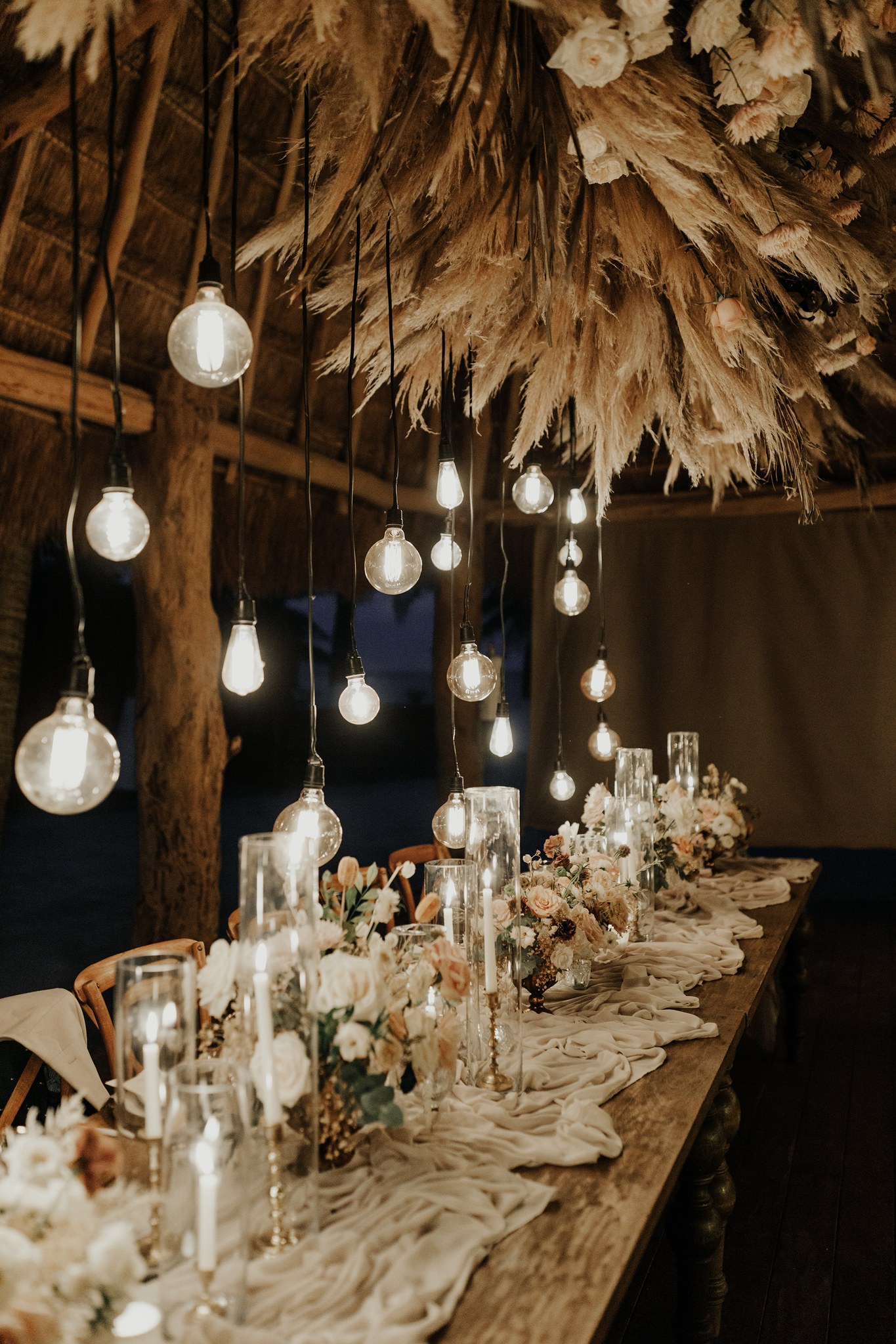 tropical wedding reception decorations