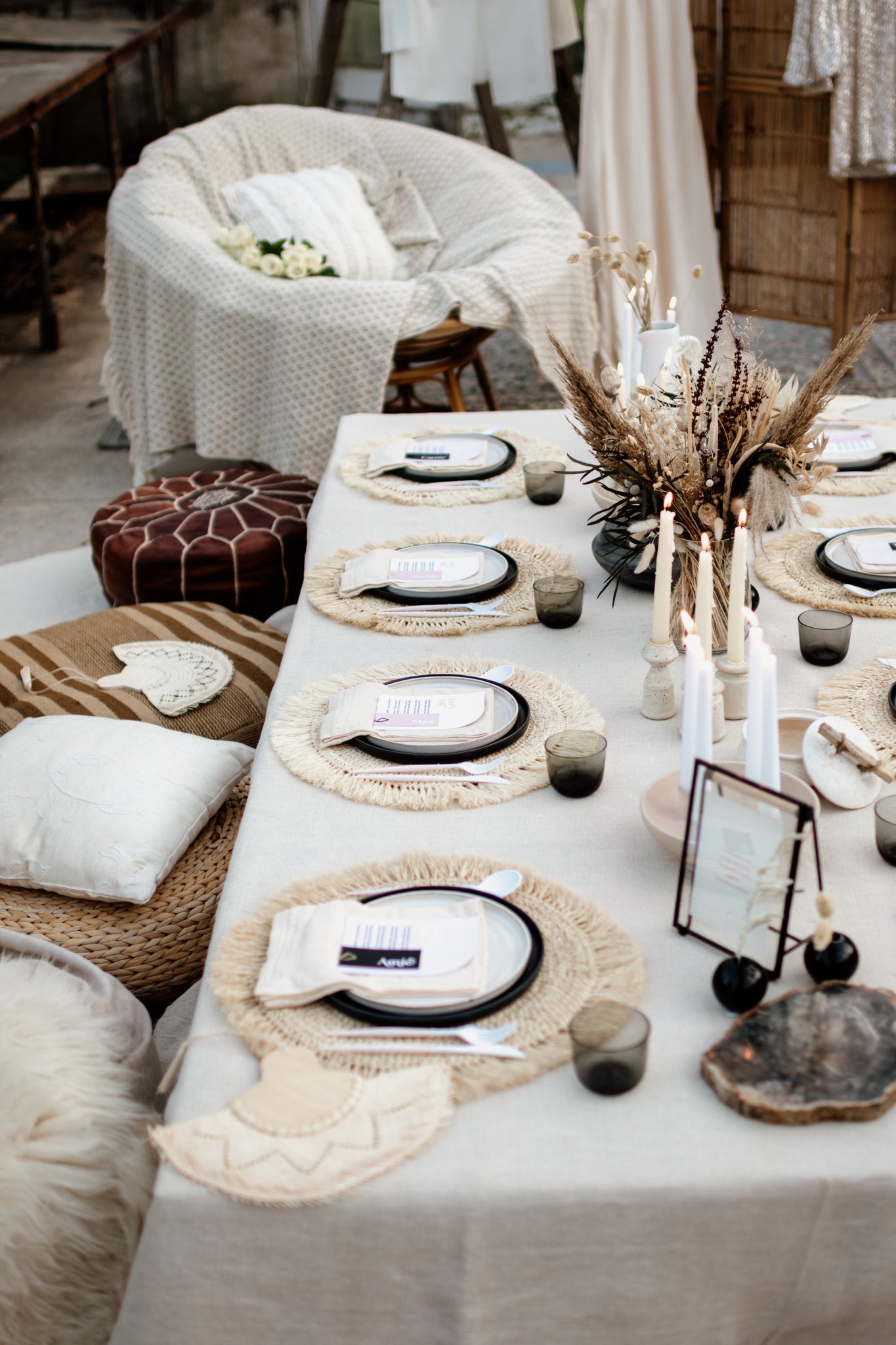 Rustic wedding table setting
