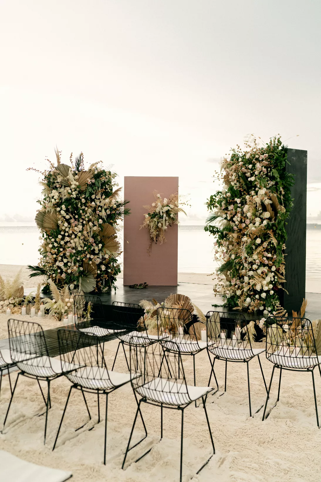 Modern floral backdrop for Mexico beach wedding
