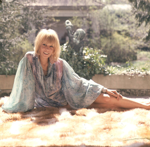 Anita Pallenberg-Flare Street Schlaghosen-Stil