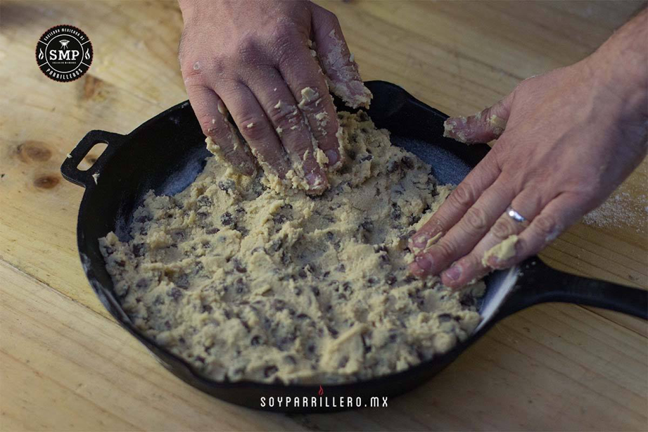 GALLETA GIGANTE DE CHOCOLATE – Sociedad Mex. de Parrilleros