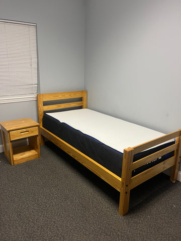 Solid wood bunk bed for fire stations