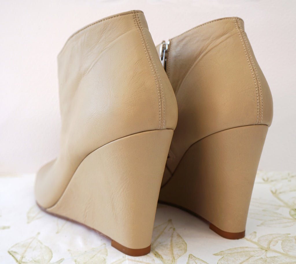 taupe wedges closed toe