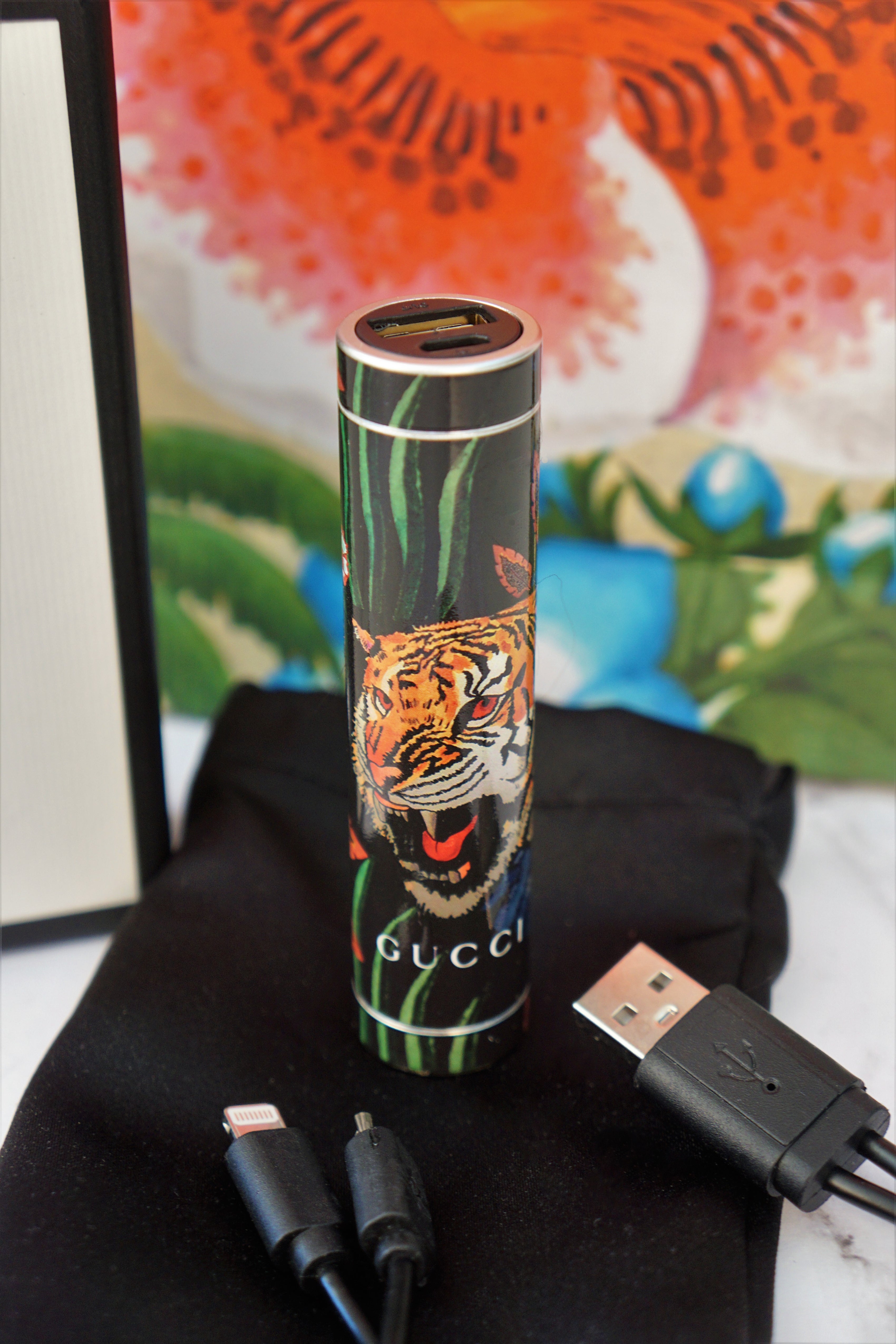 GUCCI Tiger Print Portable Travel 