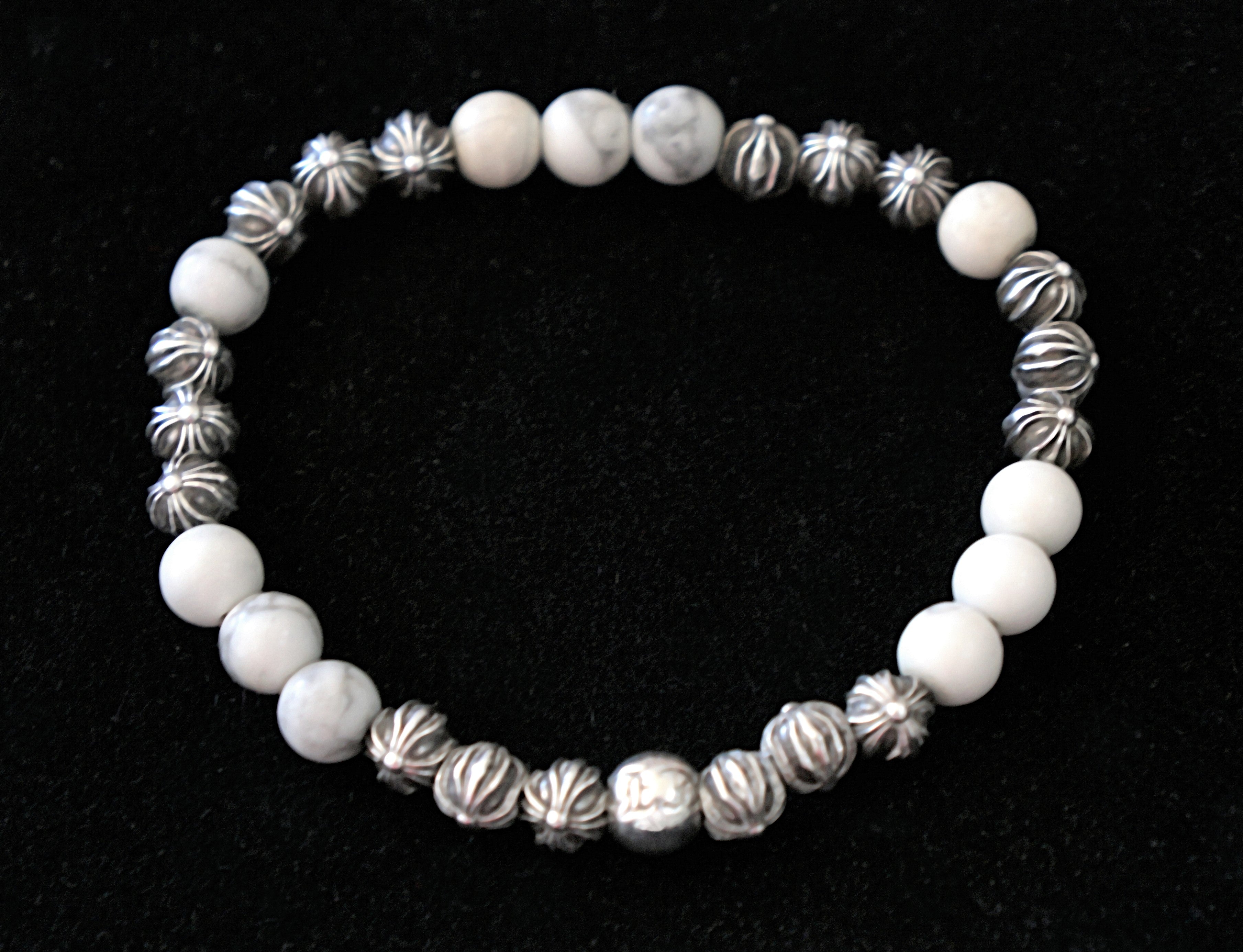 Vivienne Westwood Man. Bas Relief Pearl Necklace Platinum/Cream/Crystal in  Swarovski Crystal / Pearl with Silver-tone - US