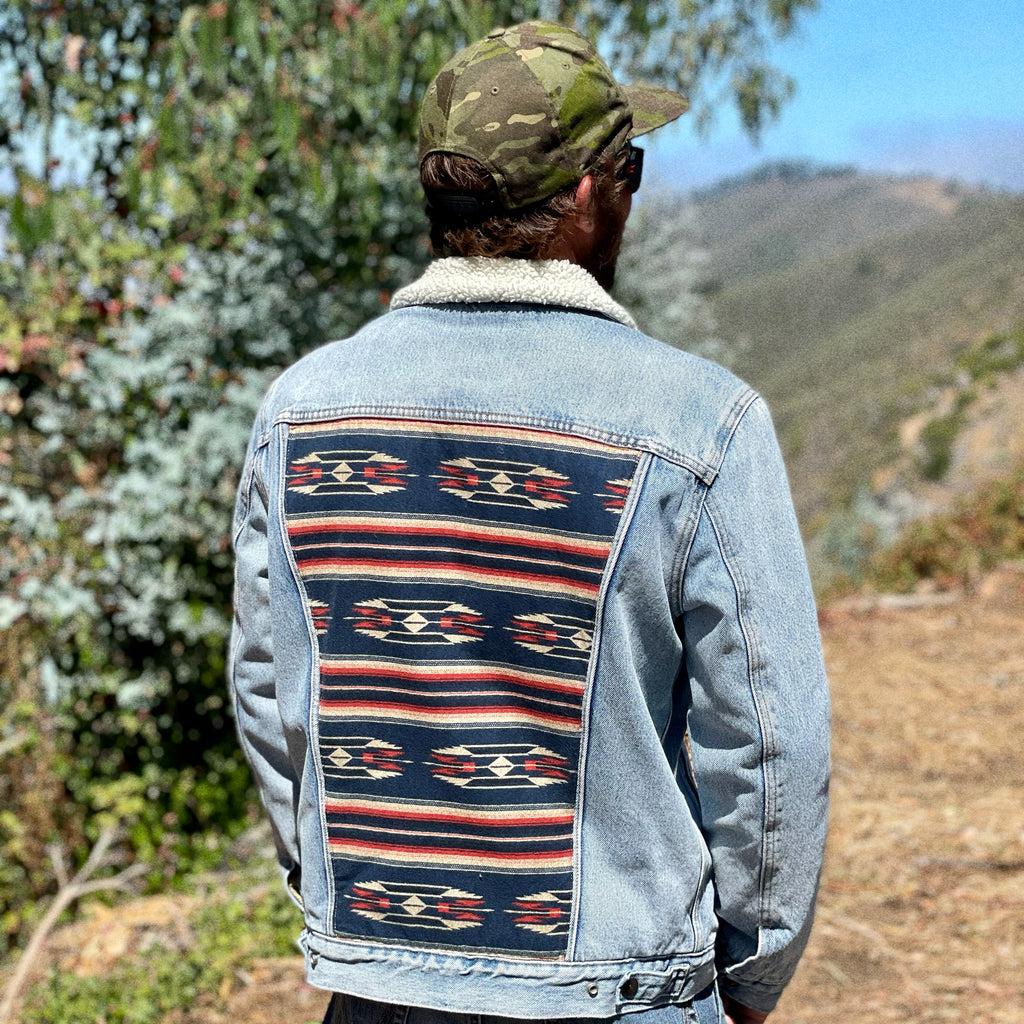Vintage Levi Men's Rebirth Sherpa Jacket (M/L) – Mountains to the Sea Co