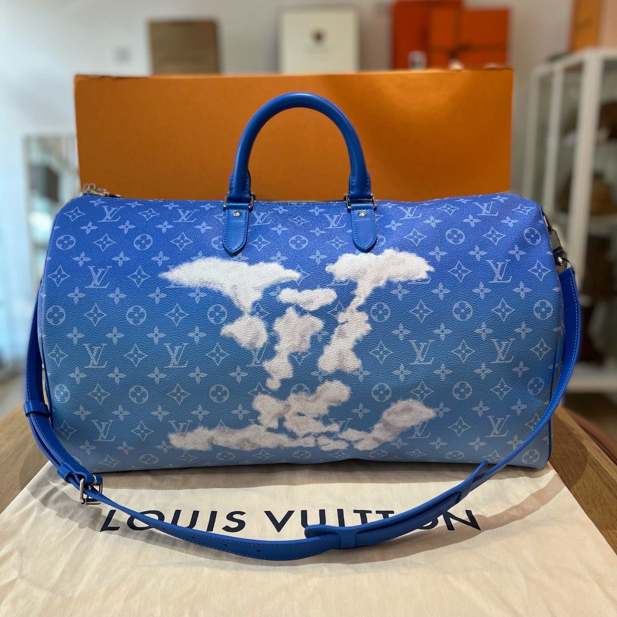 BRAND NEW-Limited edition Louis Vuitton keepall 50 Clouds virgil abloh fw20