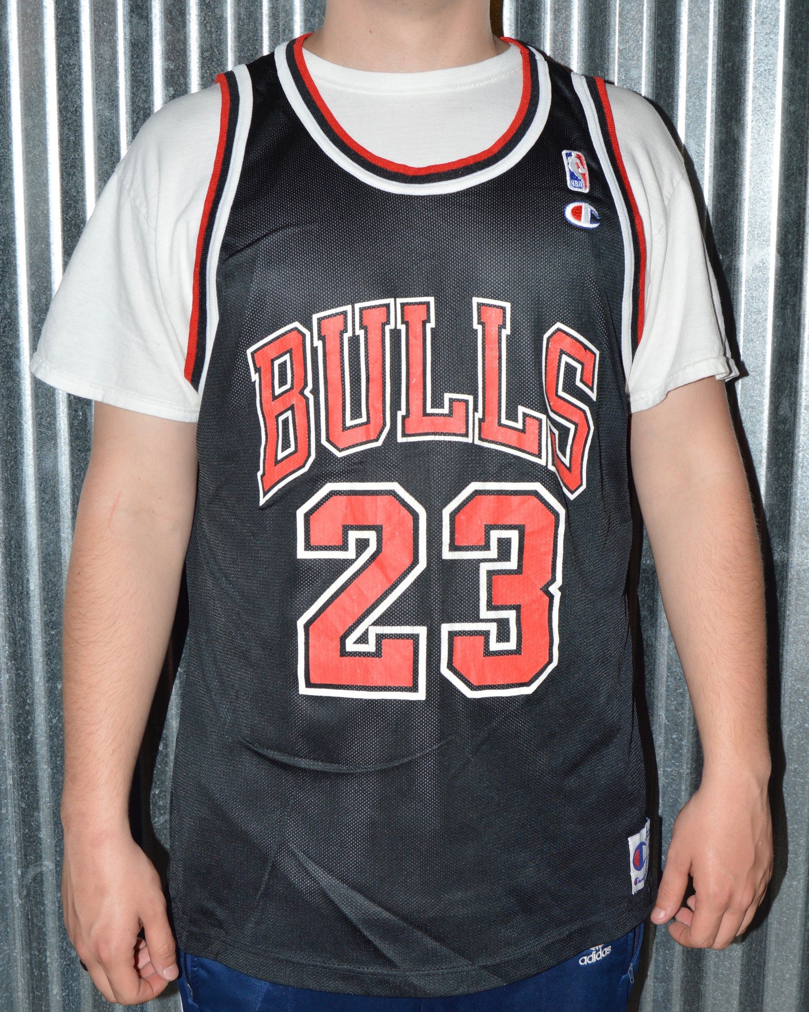 size 48 in basketball jersey
