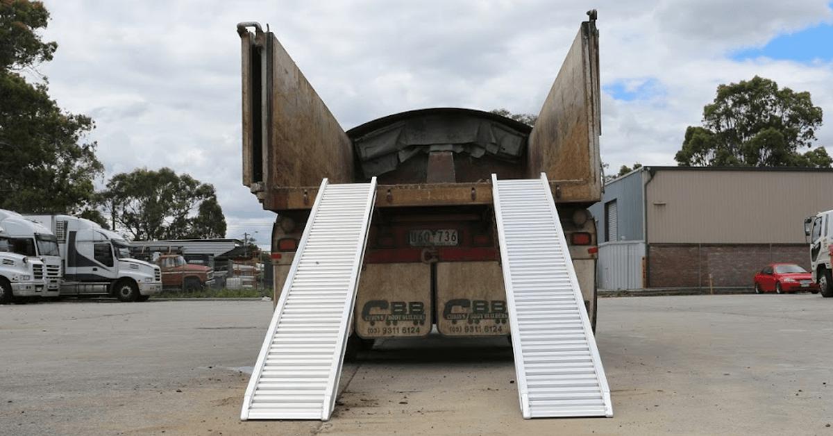 Heeve-heavy-duty-machinery-ramp