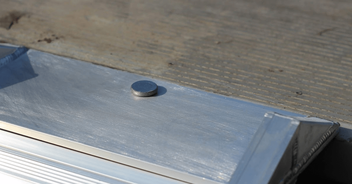 aluminum-ramp-connected-properly-to-the-truck