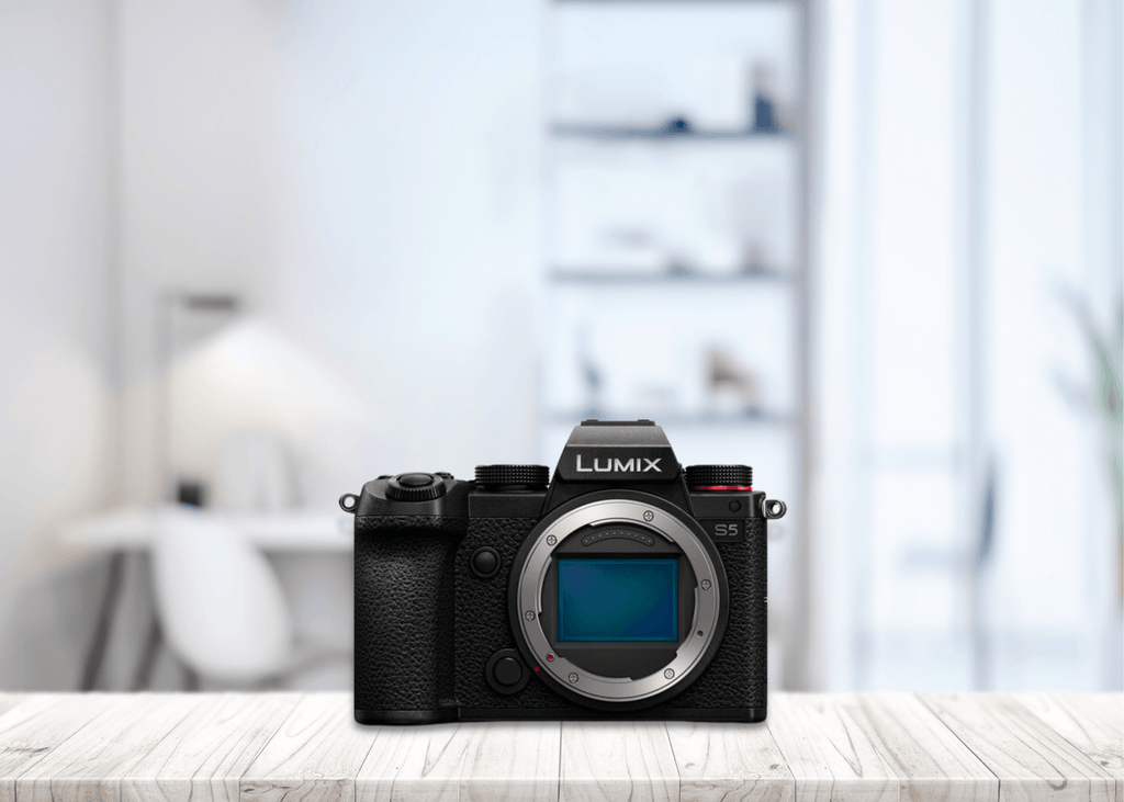 Panasonic Lumix DC-S5 Review - B&C Camera