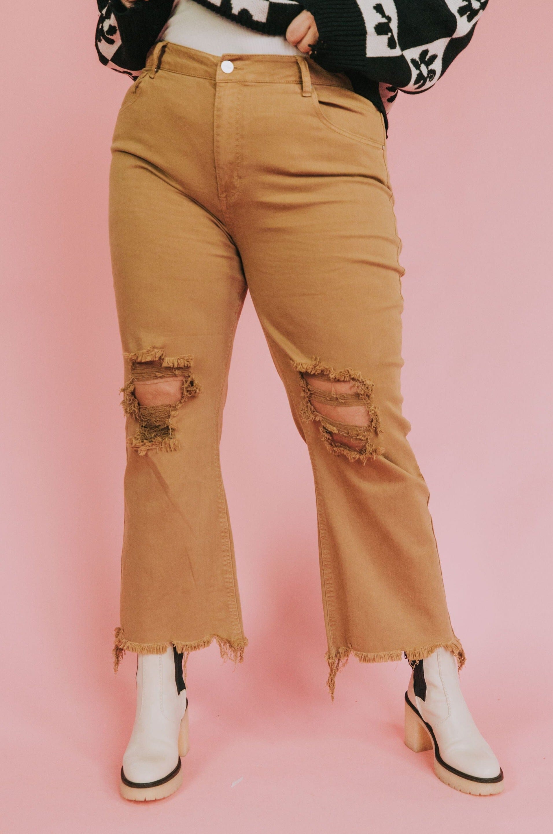 PLUS SIZE - Sun Kissed Jeans