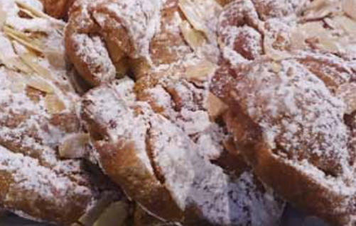 Rosalie Gourmet Market - Blog - Recipe - Almond Croissant