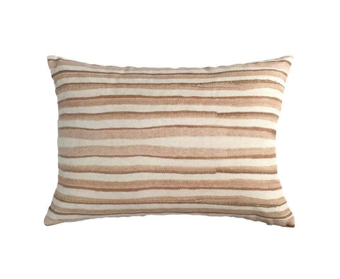small nuetral pattern pillow