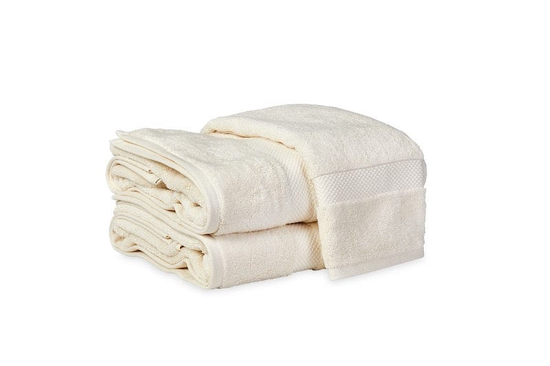 Matouk Atoll Guest Towels - Set of 2 in Baltic | Linen