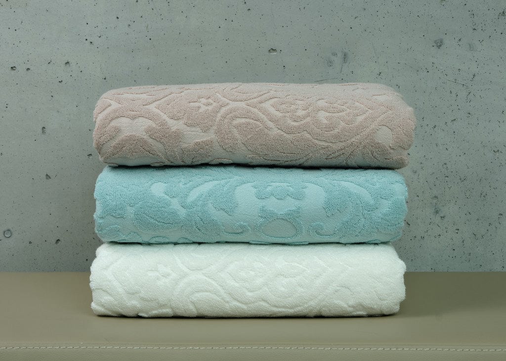 https://cdn.shopify.com/s/files/1/1268/4551/products/fig-linens-abyss-habidecor-gloria-bath-towels-stack_1600x.jpg?v=1691884746