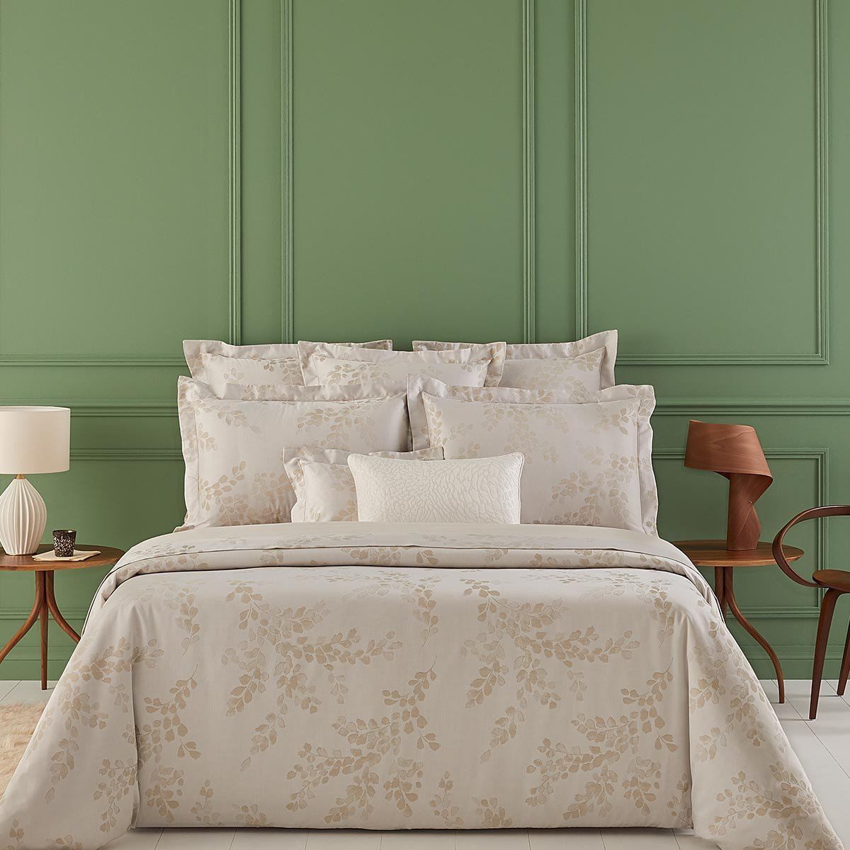 https://cdn.shopify.com/s/files/1/1268/4551/products/fig-linens-yves-delorme-murmures-bedding.jpg?v=1645062476