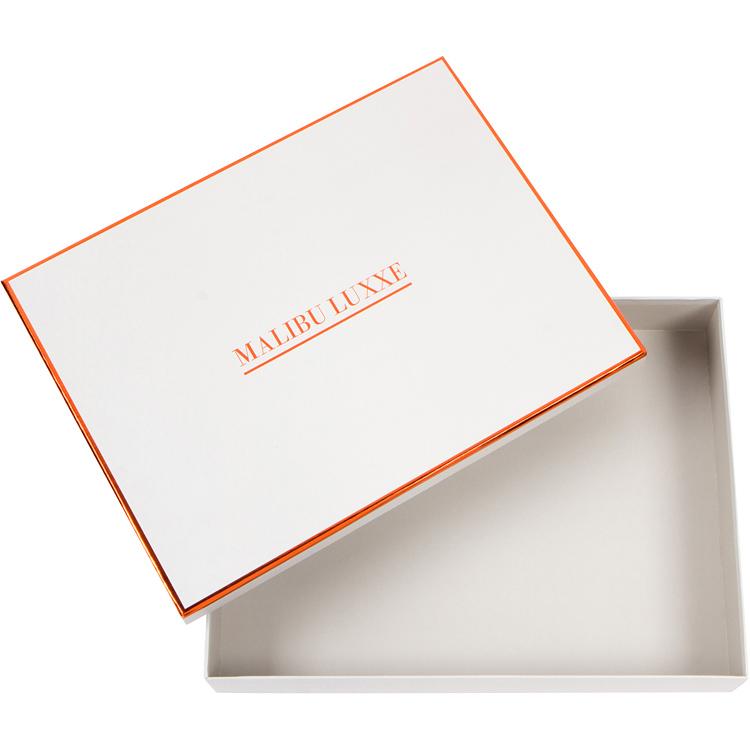 Malibu Luxxe Gift Box - Pom pom throws at fig linens