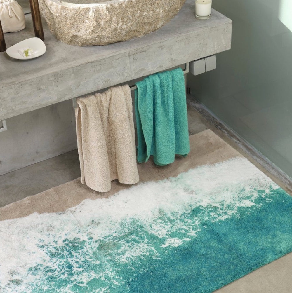 https://cdn.shopify.com/s/files/1/1268/4551/t/71/assets/abyss_and_habidecor_malibu_rug_fig_linens_and_home_difference_between_bath_rug_and_bath_mat-1686590108624_1000x.jpg?v=1686590110