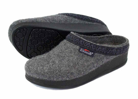 mens felt clogs