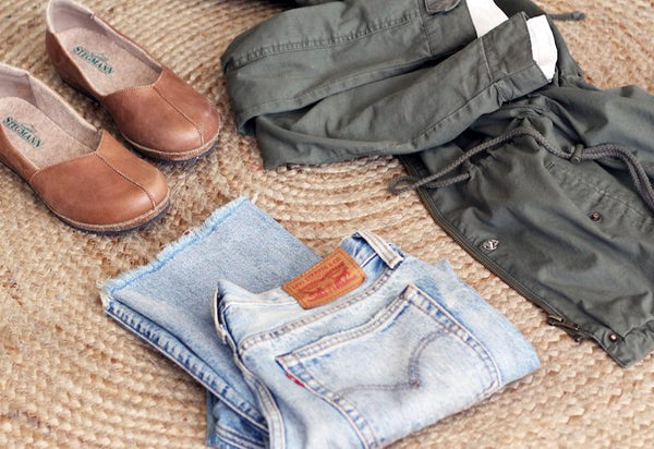 Liesl Skimmers in Tan Leather with jeans and a light jacket.