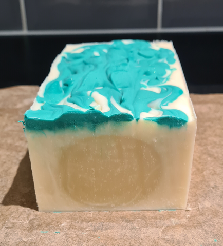 Partial gel stage soap