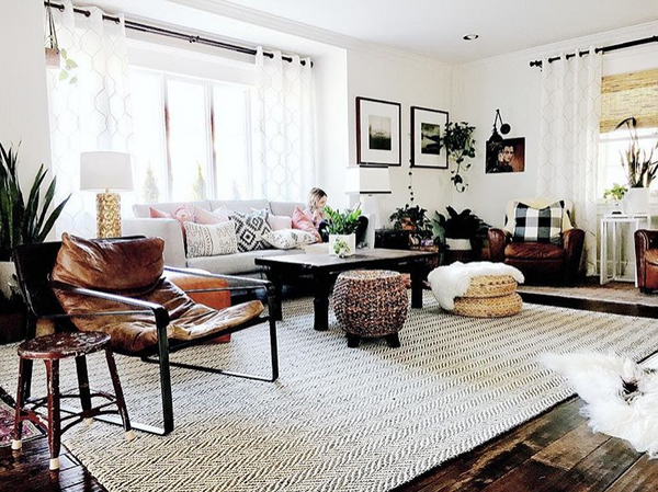 houseofsixinteriors living room with tweed jute rug