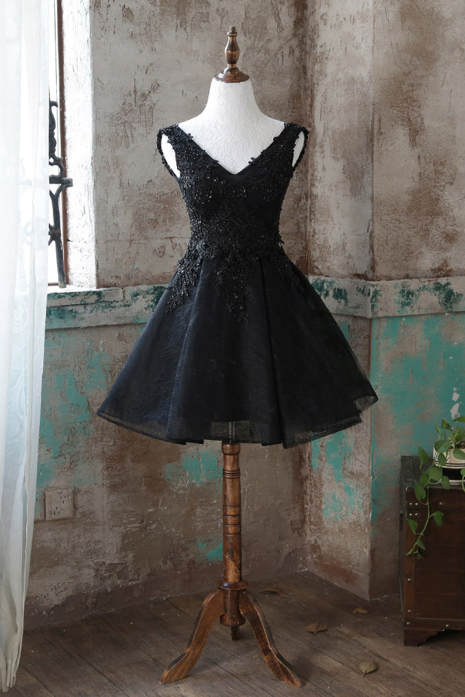 short black v neck dress