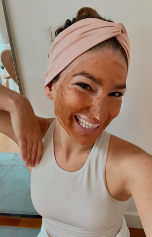 rose pink clay face mask 