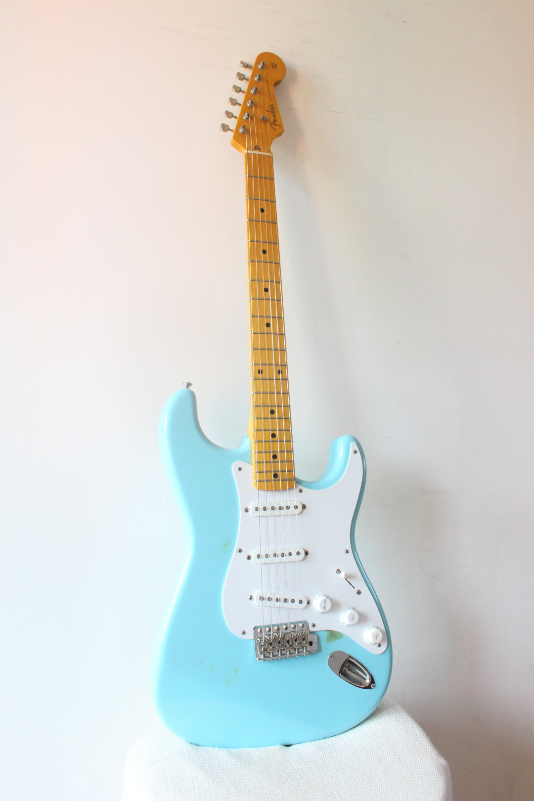 Fender Japan ‘57 Reissue Stratocaster ST57-TX Sonic Blue 2010-11