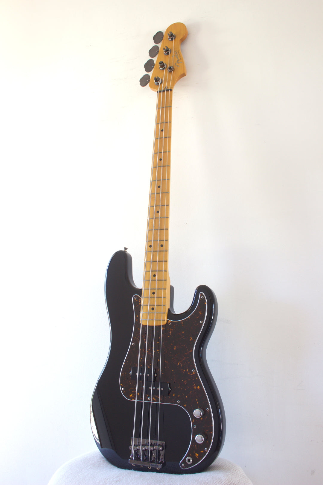 Fender Japan '57 Reissue Precision Bass Modded Black 2010/11 – Topshelf