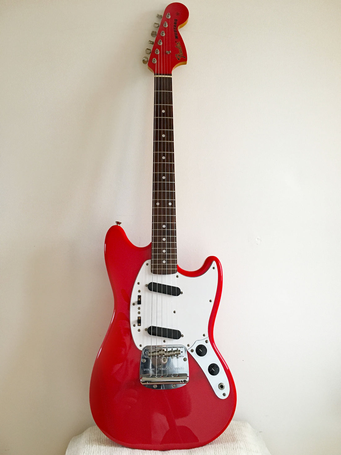 fender mustang 69