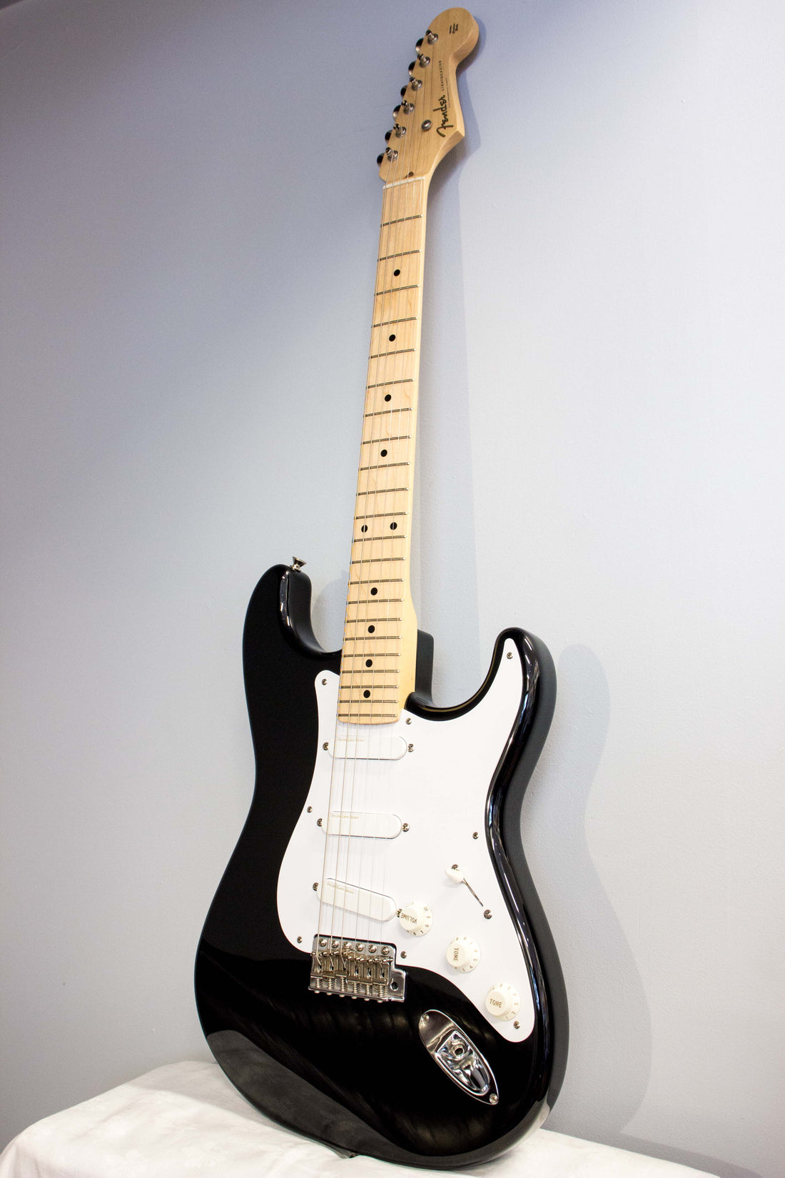 Fender JAPAN ストラトキャスター ST54-95LS 未使用 - 楽器、器材