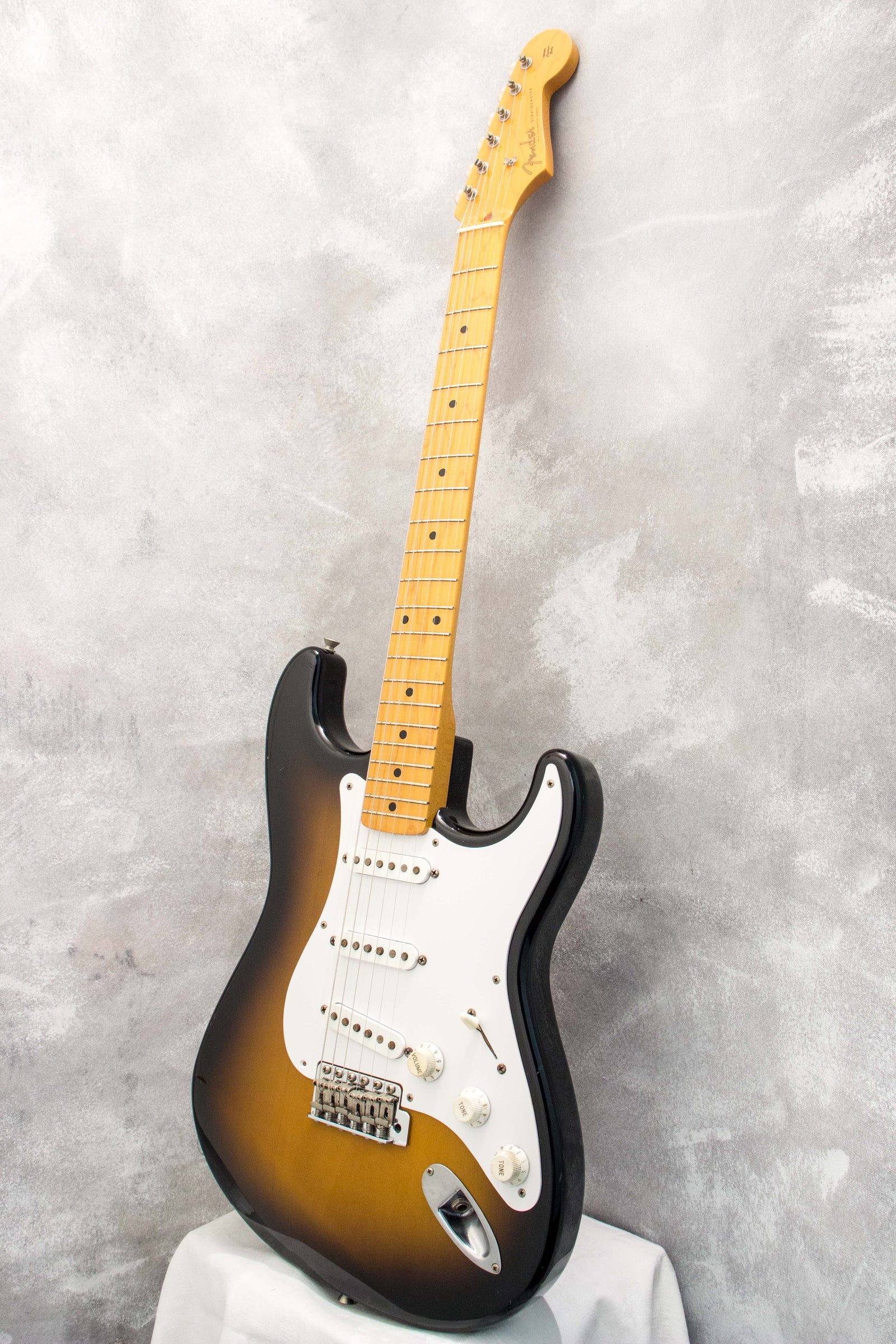 Fender Japan ストラトキャスター ST57-58US - ギター