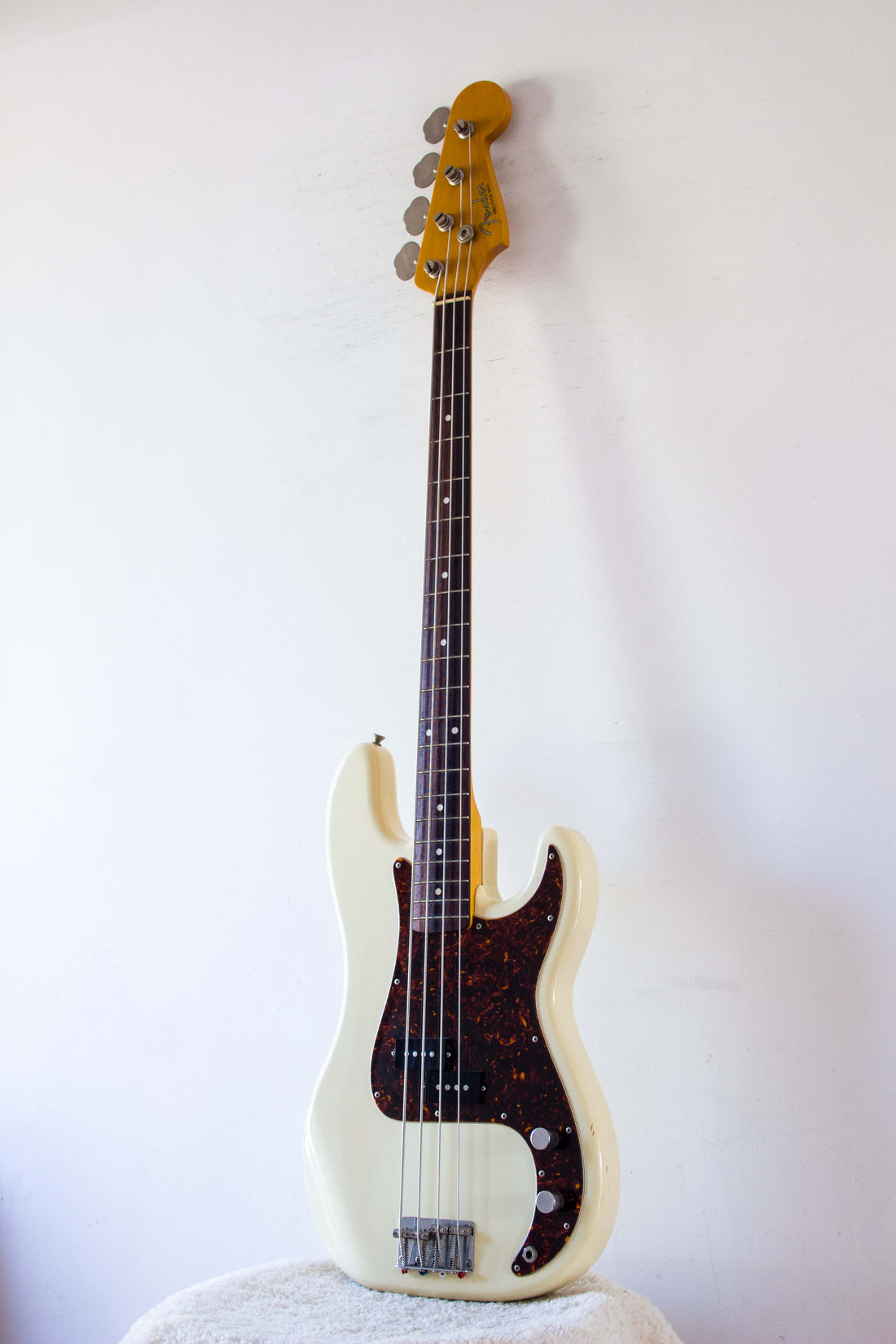 Fender Japan '62 Reissue Precision Bass PB62-53 Vintage White 2002