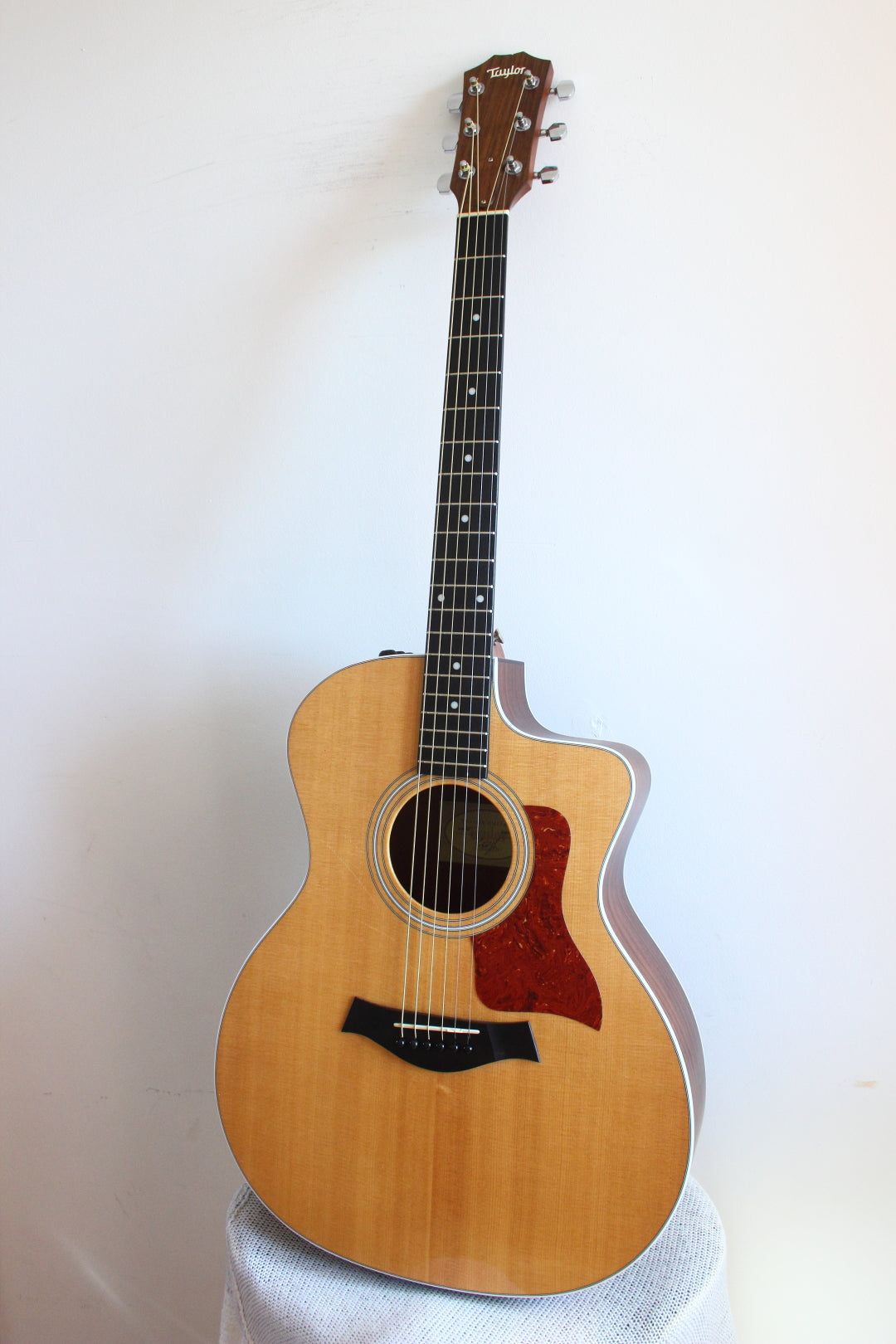 Taylor 214ce-G Acoustic/Electric 2011