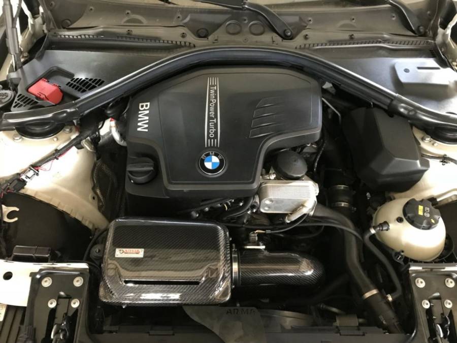 Admission d'air froid en fibre de carbone Armaspeed BMW F20 N13 (116i et 118i) - ML Performance UK