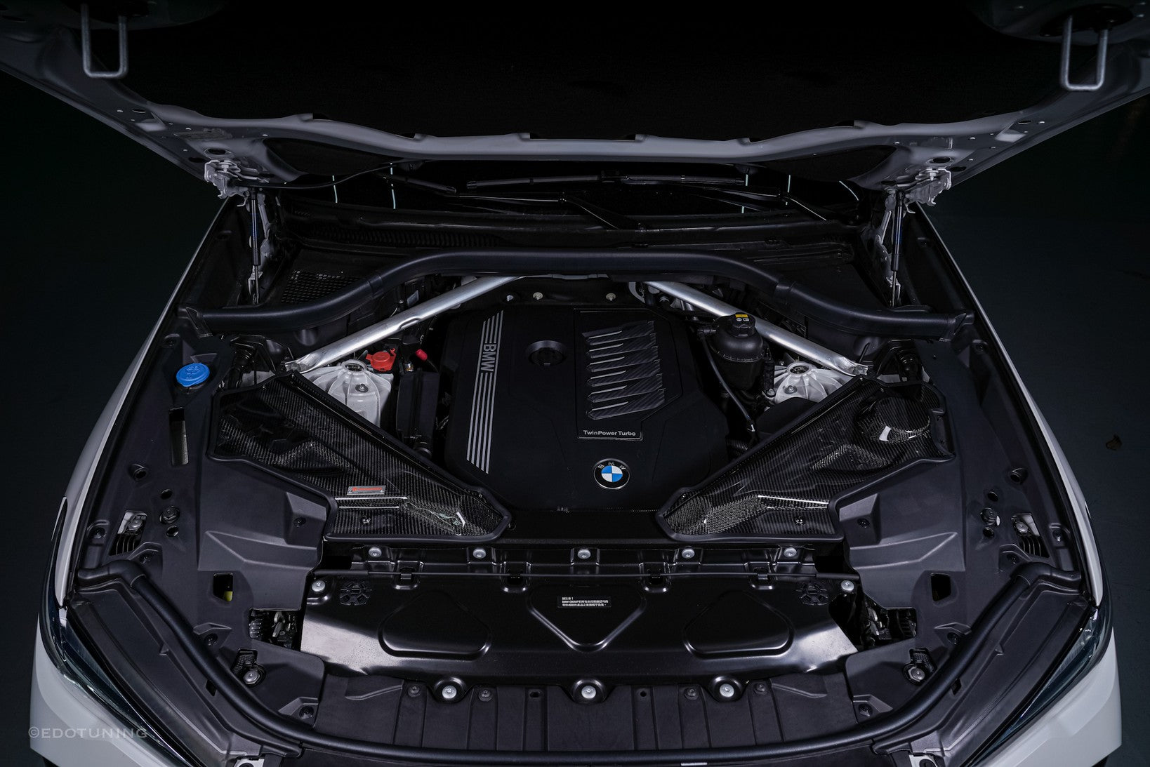 Admission d'air froid en fibre de carbone Armaspeed BMW G06 X6 40i - ML Performance UK