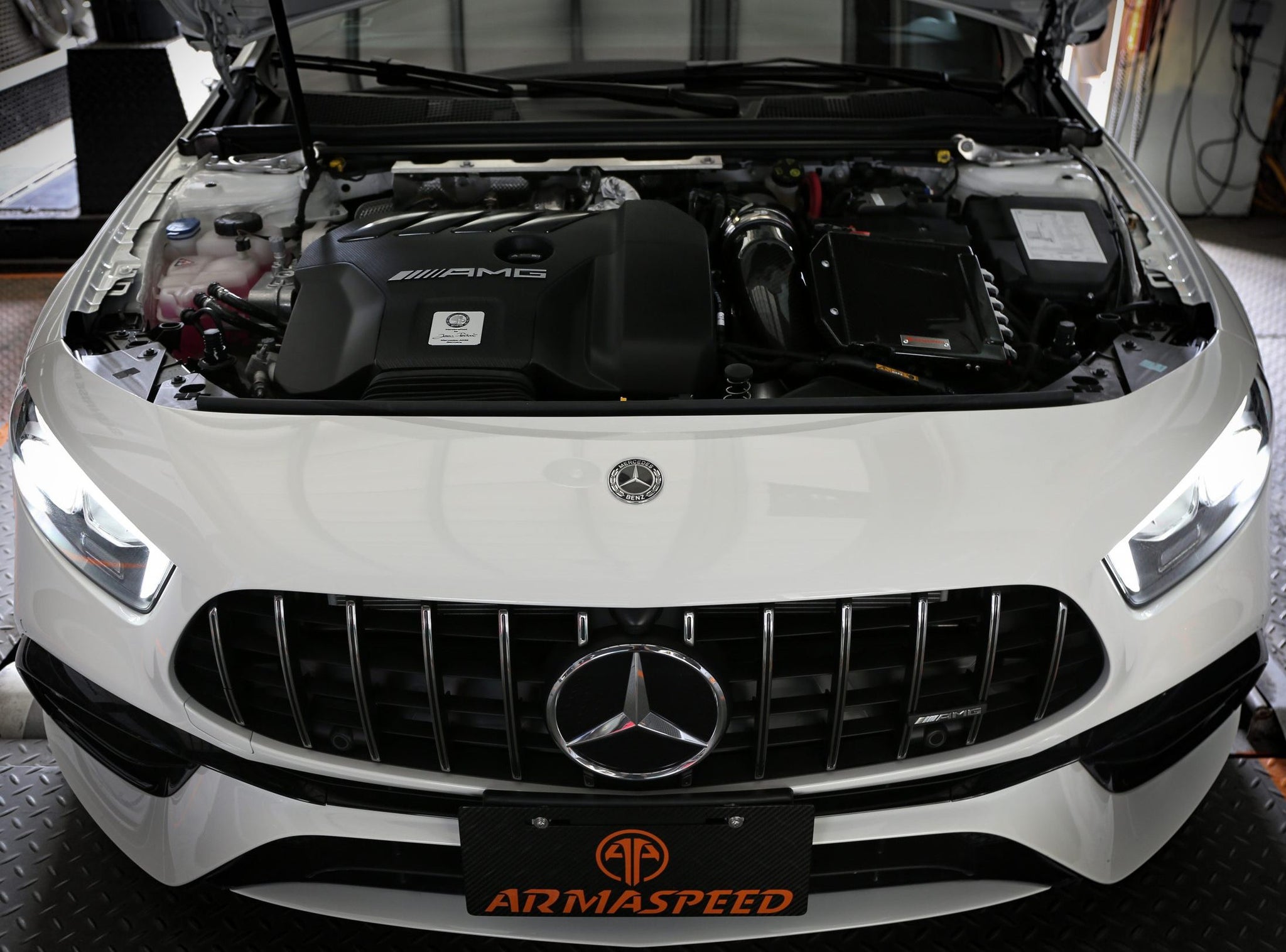 Admission d'air froid en fibre de carbone Armaspeed Mercedes-Benz C118 W177 (CLA45 et A45 AMG) - ML Performance UK