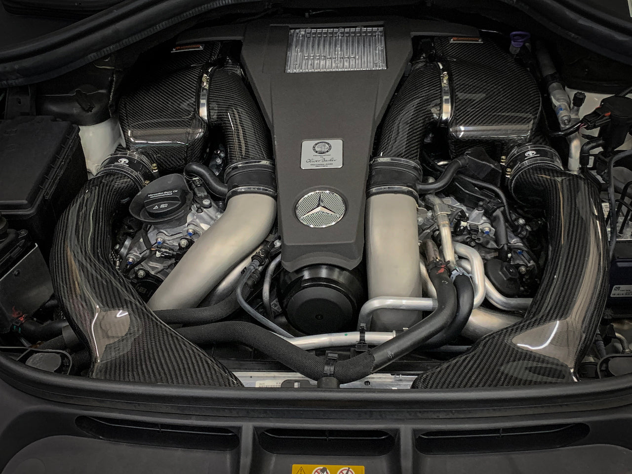 Admisión de aire frío de fibra de carbono Armaspeed Mercedes-Benz W166 GLE63 AMG - ML Performance UK