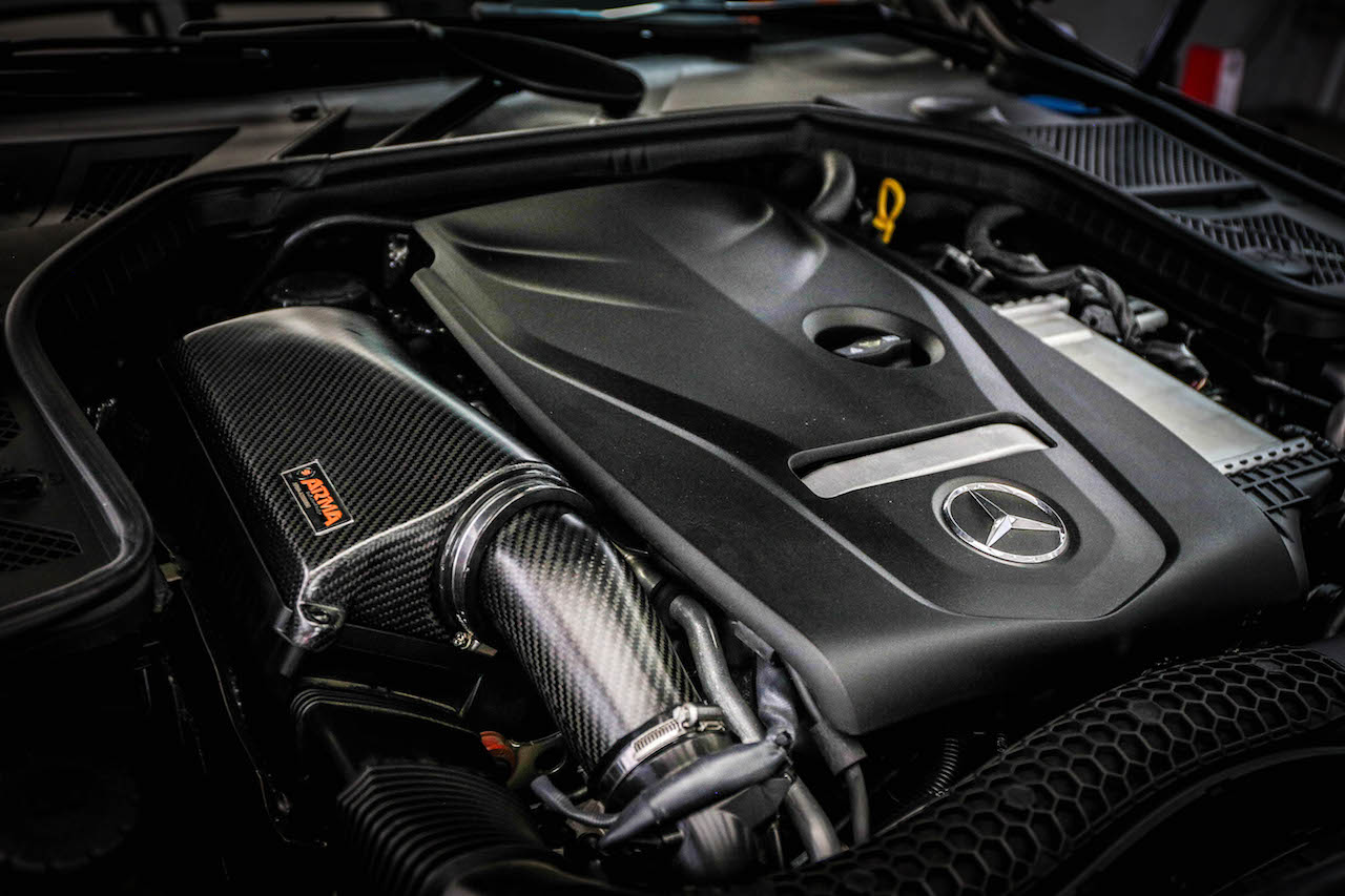 Admisión de aire frío de fibra de carbono Armaspeed Mercedes-Benz W213 (E200, E250 y E300) - ML Performance UK