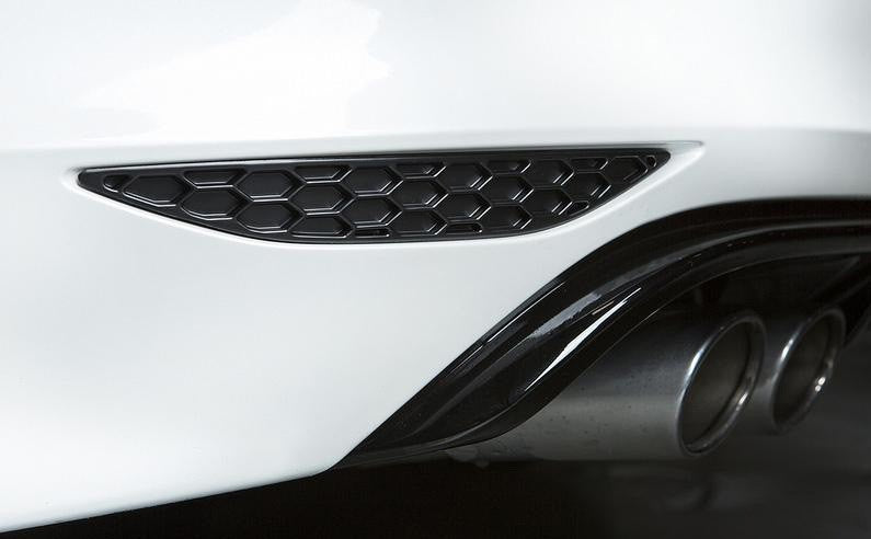 Evolve Volkswagen Golf MK7 R Acexxon Honeycomb Rear Reflector Inserts - ML Performance UK