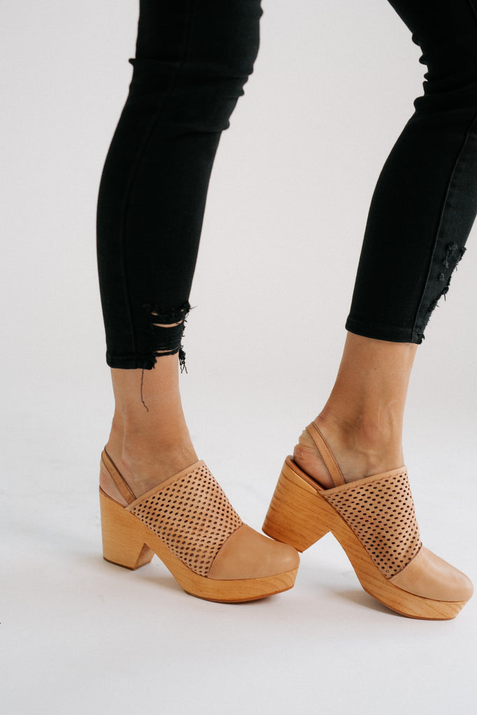 free people logan clog