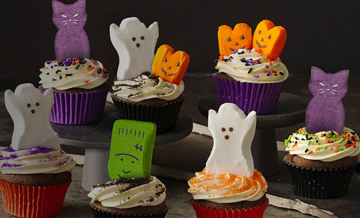 Halloween cupcakes made with peeps on top