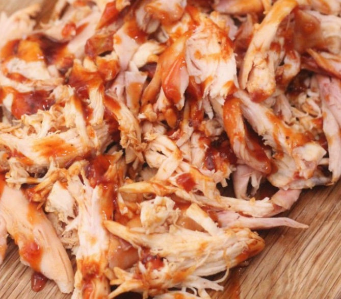 Recipe for Whiskey Peach Smoked Pulled Chicken