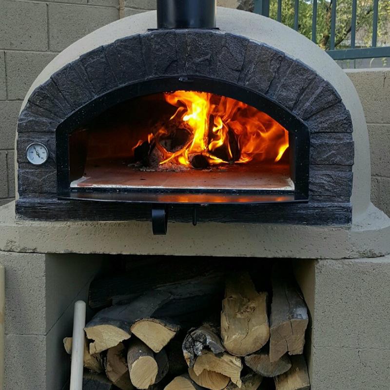 Authentic Pizza Ovens Brazza Brick Wood Burning Pizza Oven Apobraz 1672