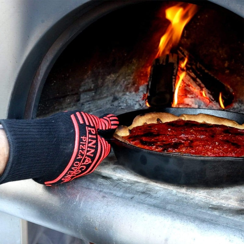 Anti-heat gloves for Ooni oven