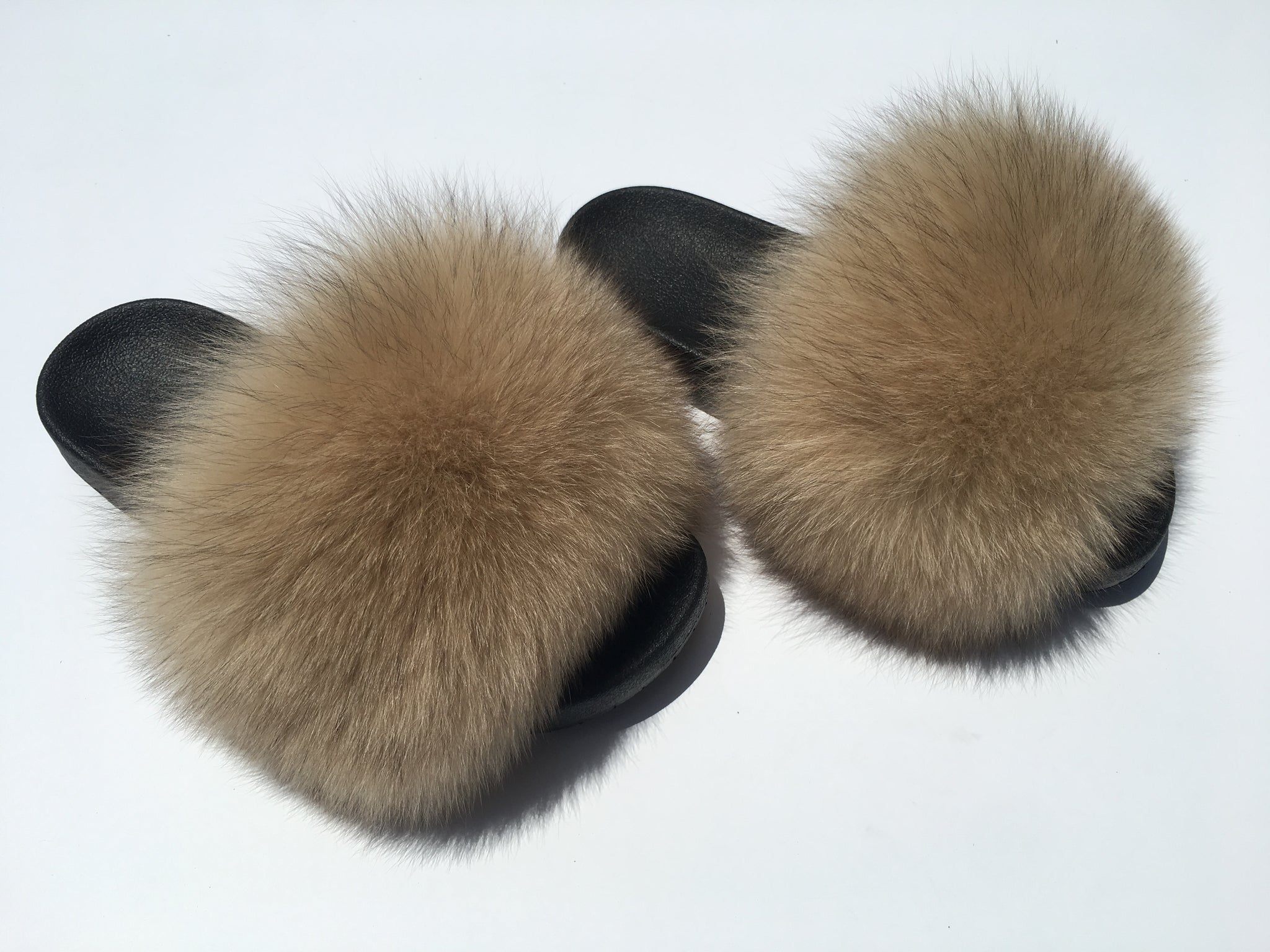 Nude fox fur slides fur slippers tan 