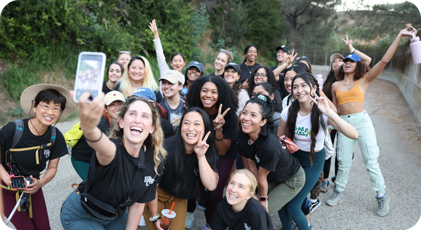Women hiking at the Los Angeles Hollywood Reservoir free event