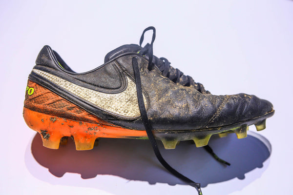 dubbin football boots